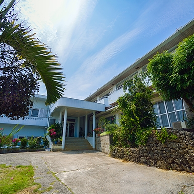 竹盛旅館 <西表島> 施設全景