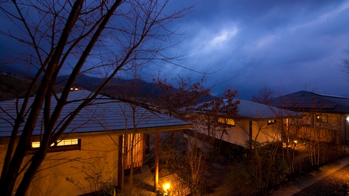 由布院温泉 ゆふいん椿 施設全景