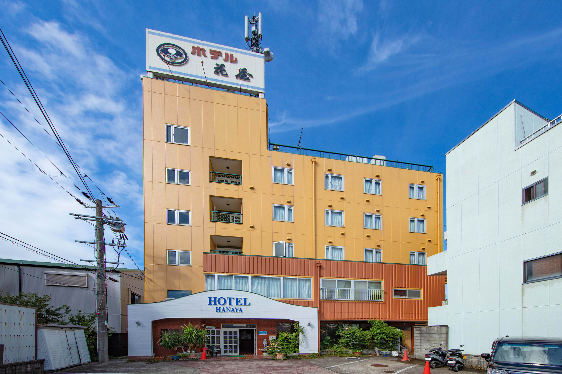 ビジネスホテル花屋 施設全景
