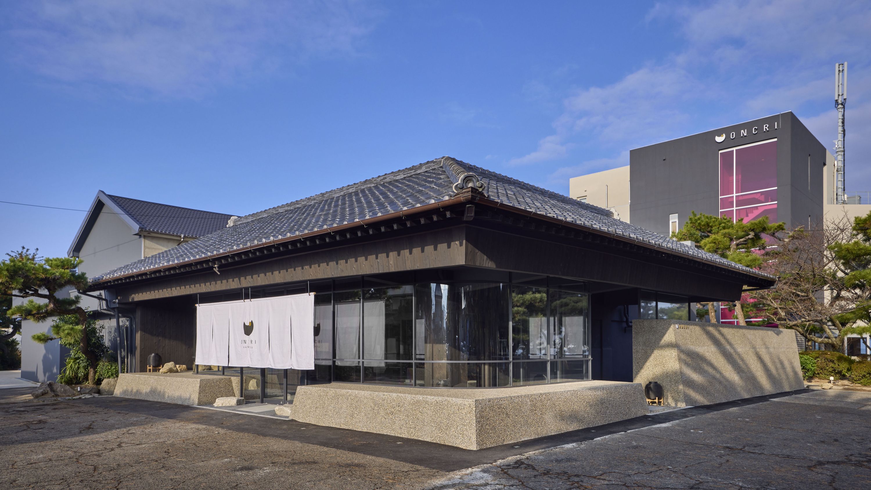 写真:ONCRI-KARATSU(おんくり唐津)(旧:旅館魚半)