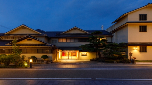 越前あわら温泉 つるや 施設全景