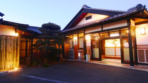 割烹民宿 おおくら 施設全景