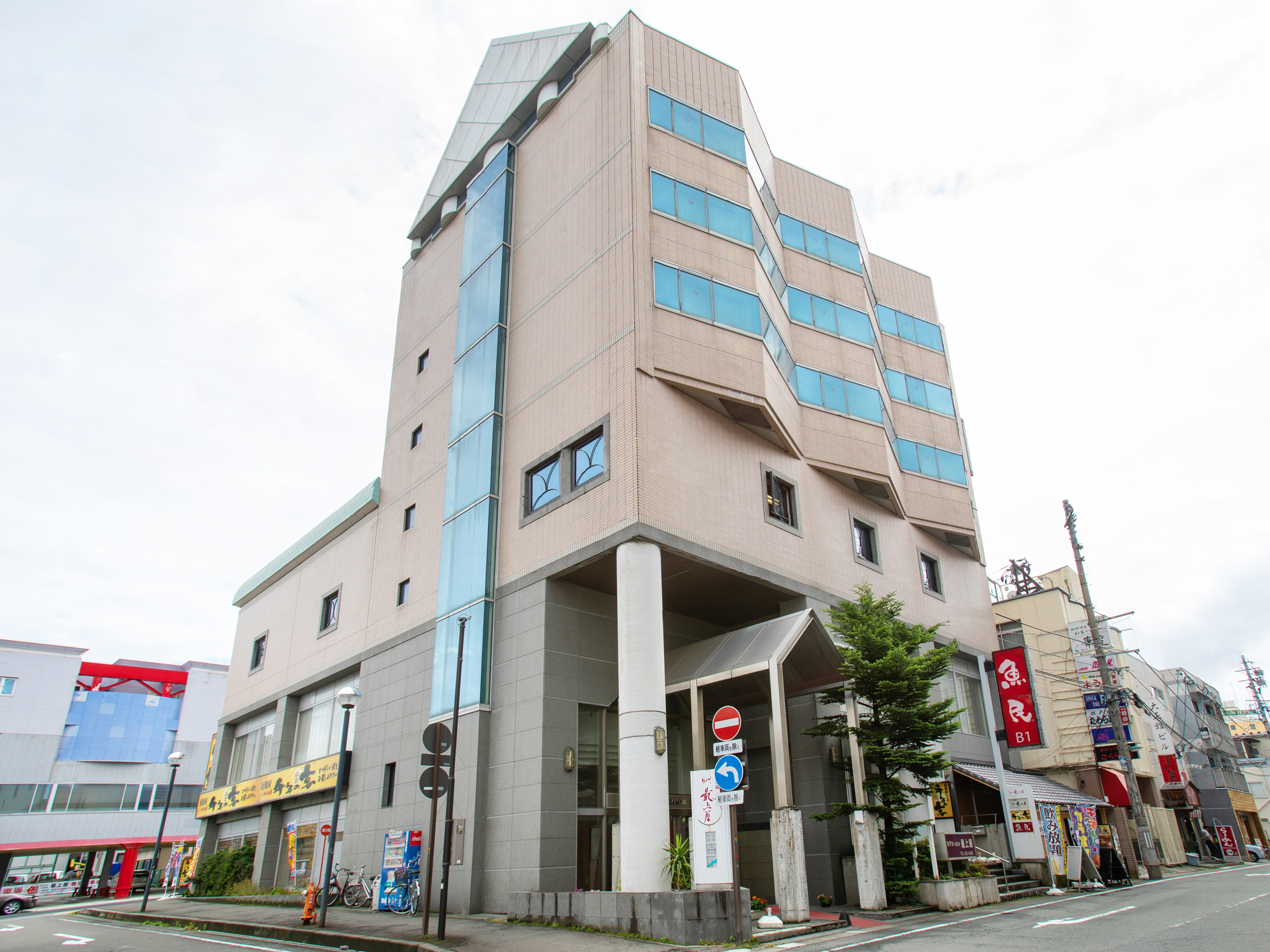 ホテルニュー最上屋 施設全景