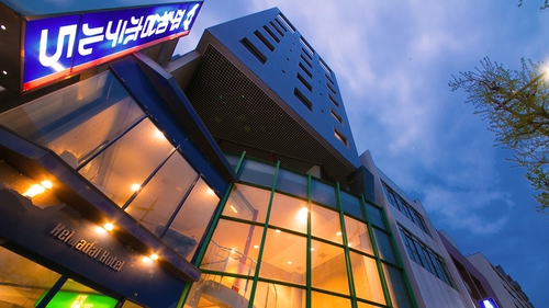 平和台ホテル ファイブ 施設全景