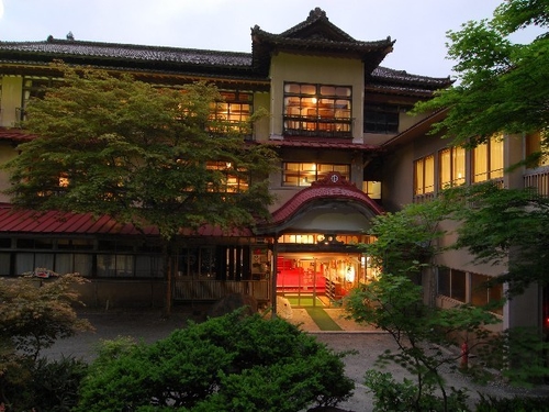 岩手　花巻温泉郷　鉛温泉　藤三旅館 施設全景