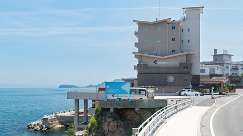 写真:あわかん(旧:淡路島観光ホテル)