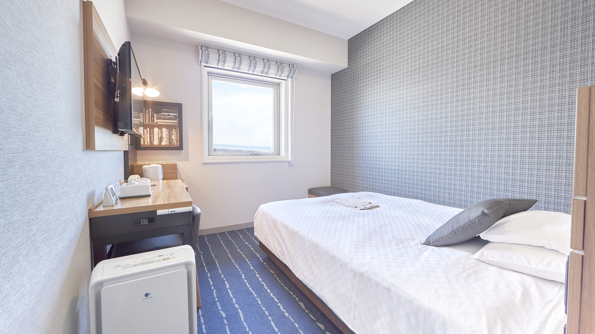 ■シングルルーム：15.3㎡・140ｃｍ&times;195㎝（シモンズ社製）のベッドをご用意。