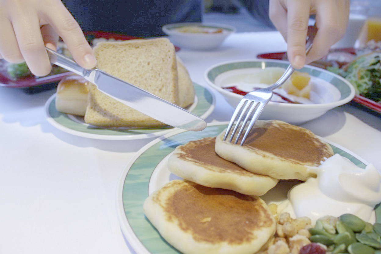 朝食ビュッフェ（パンケーキ）