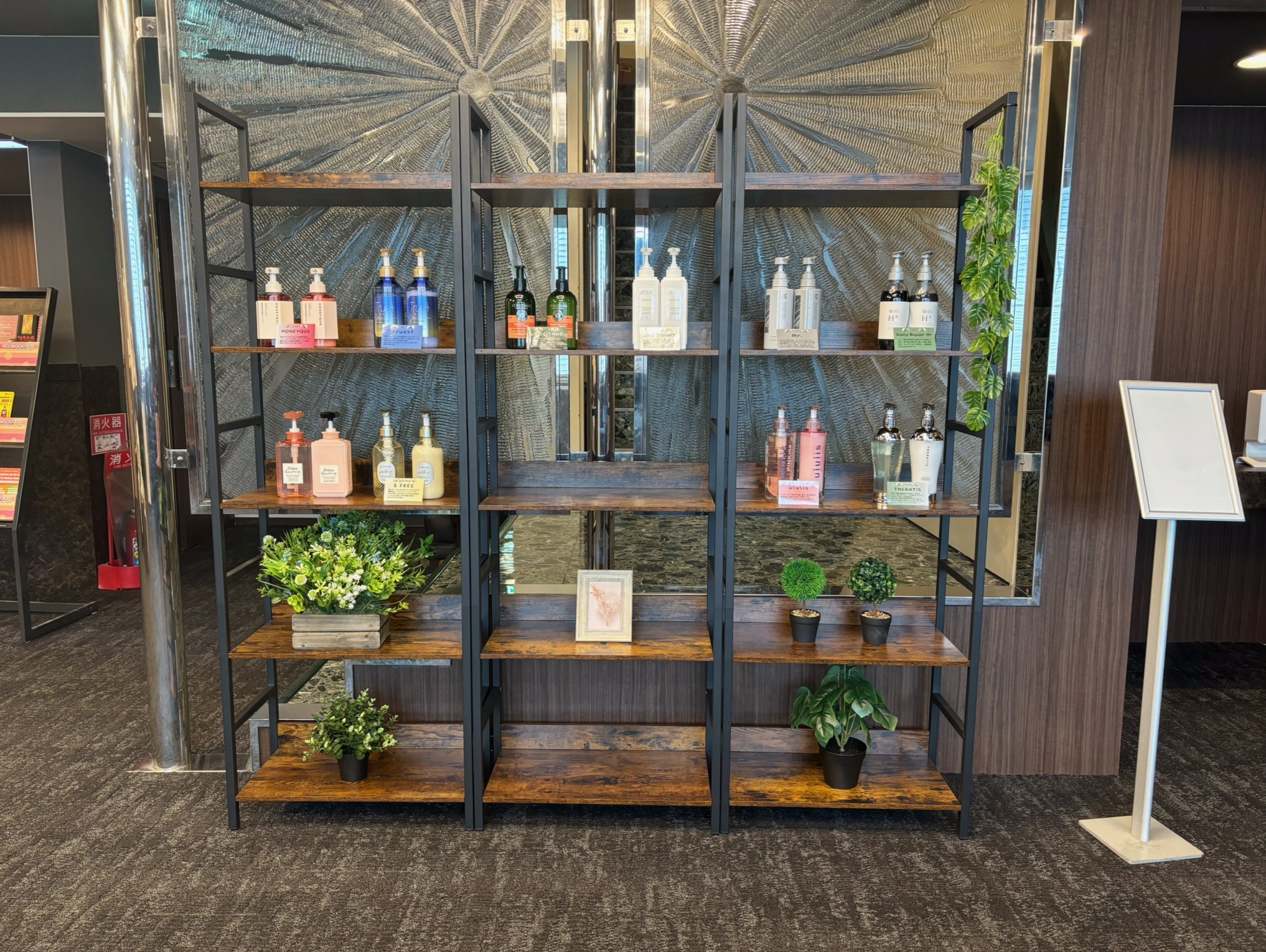 10種類のシャンプーから選べて使えます！種類→1【L'OCCITANE】　2【JILLSTUART】　3【HONEYQUE】　4【Truest】　5【DIANE】　6【S　FREE】　7【Mｒ.】 8【DAILYREPAIR】 9【ululis】 10【THERATIS】※一部の商品が利用できない場合があります。ご了承下さいませ。