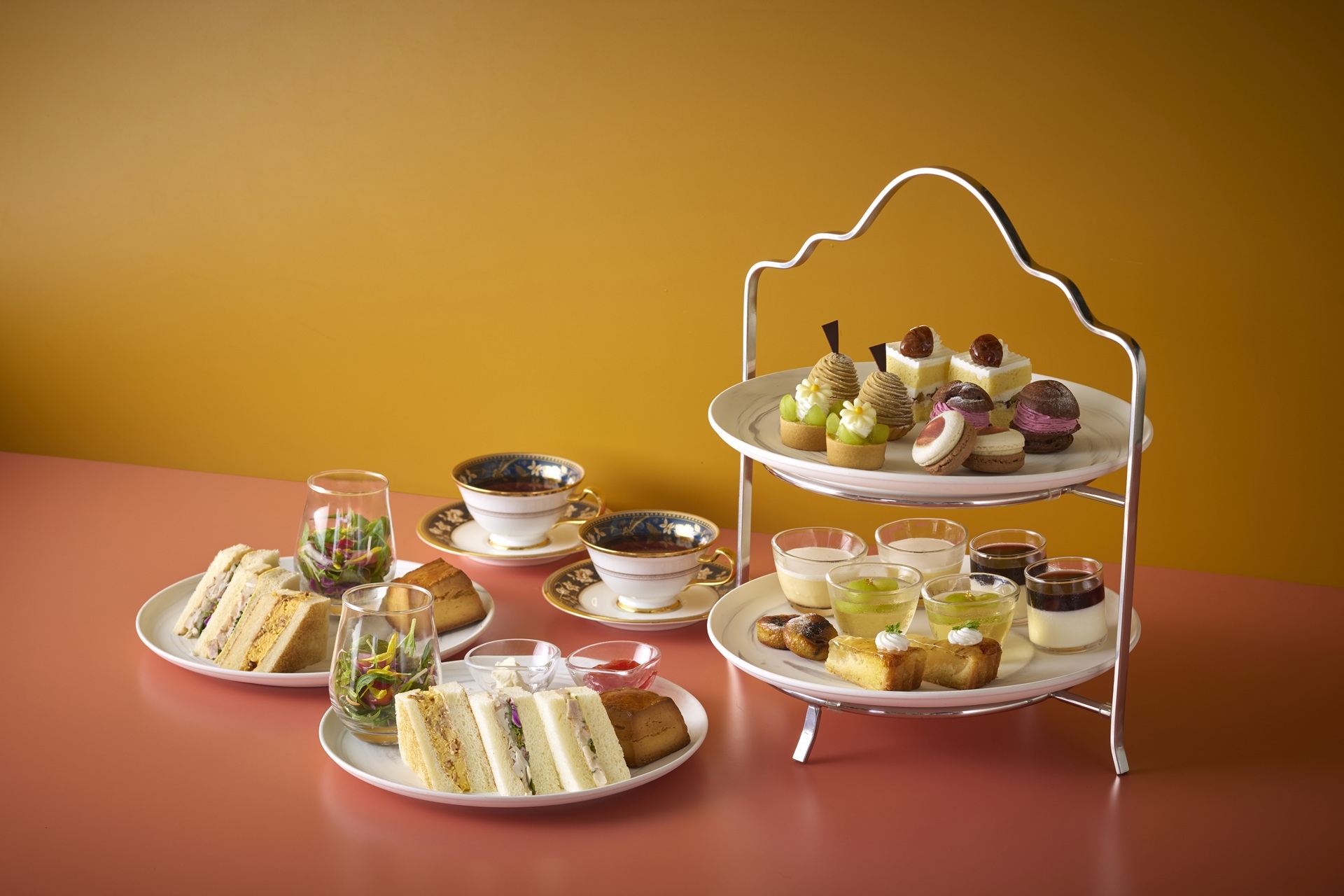 Sweets&Stay　〜お部屋で楽しむスーパーアフタヌーンティー　〜オータム〜【デイユース】