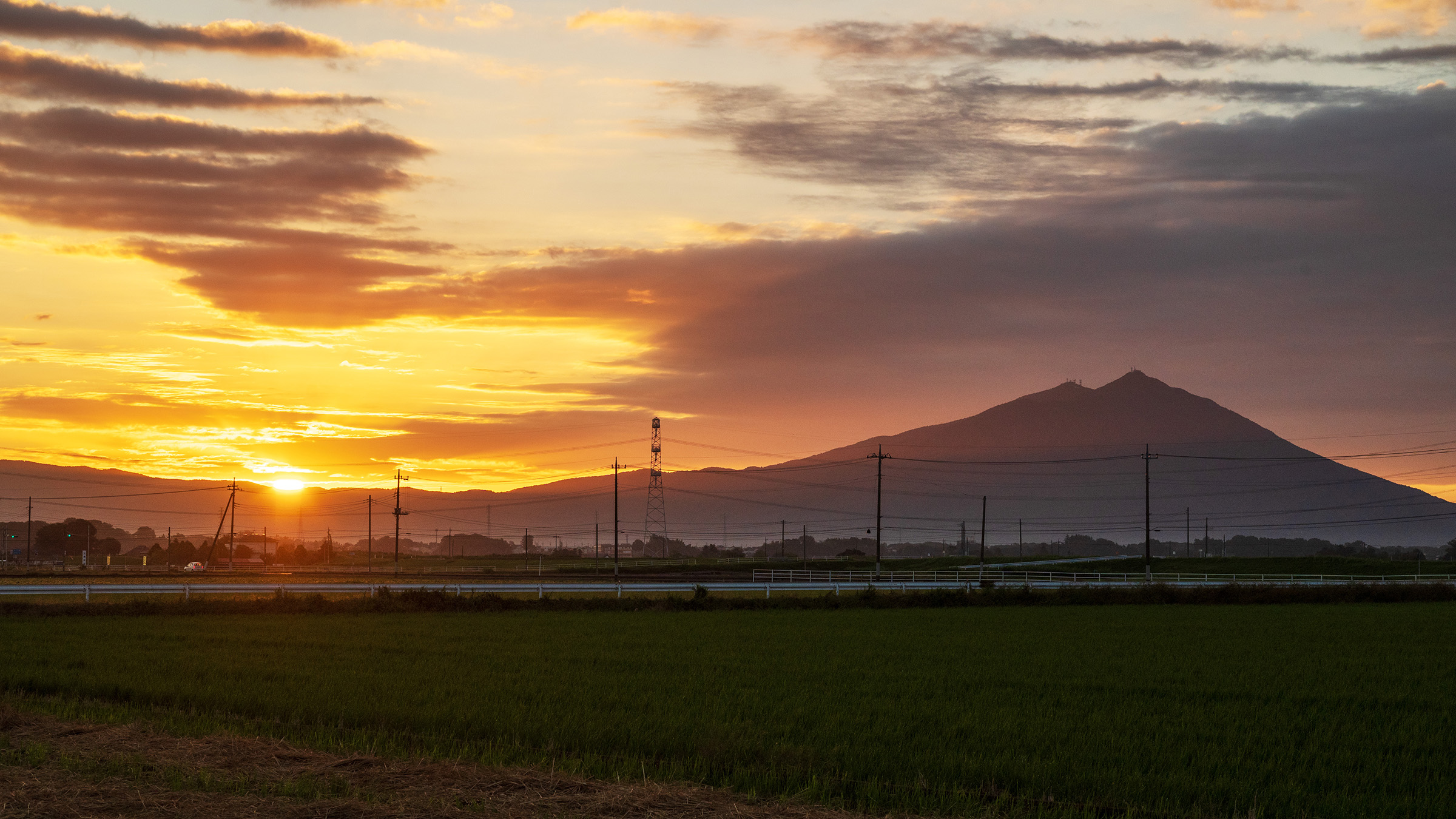 筑波山（筑西市からの夕景）