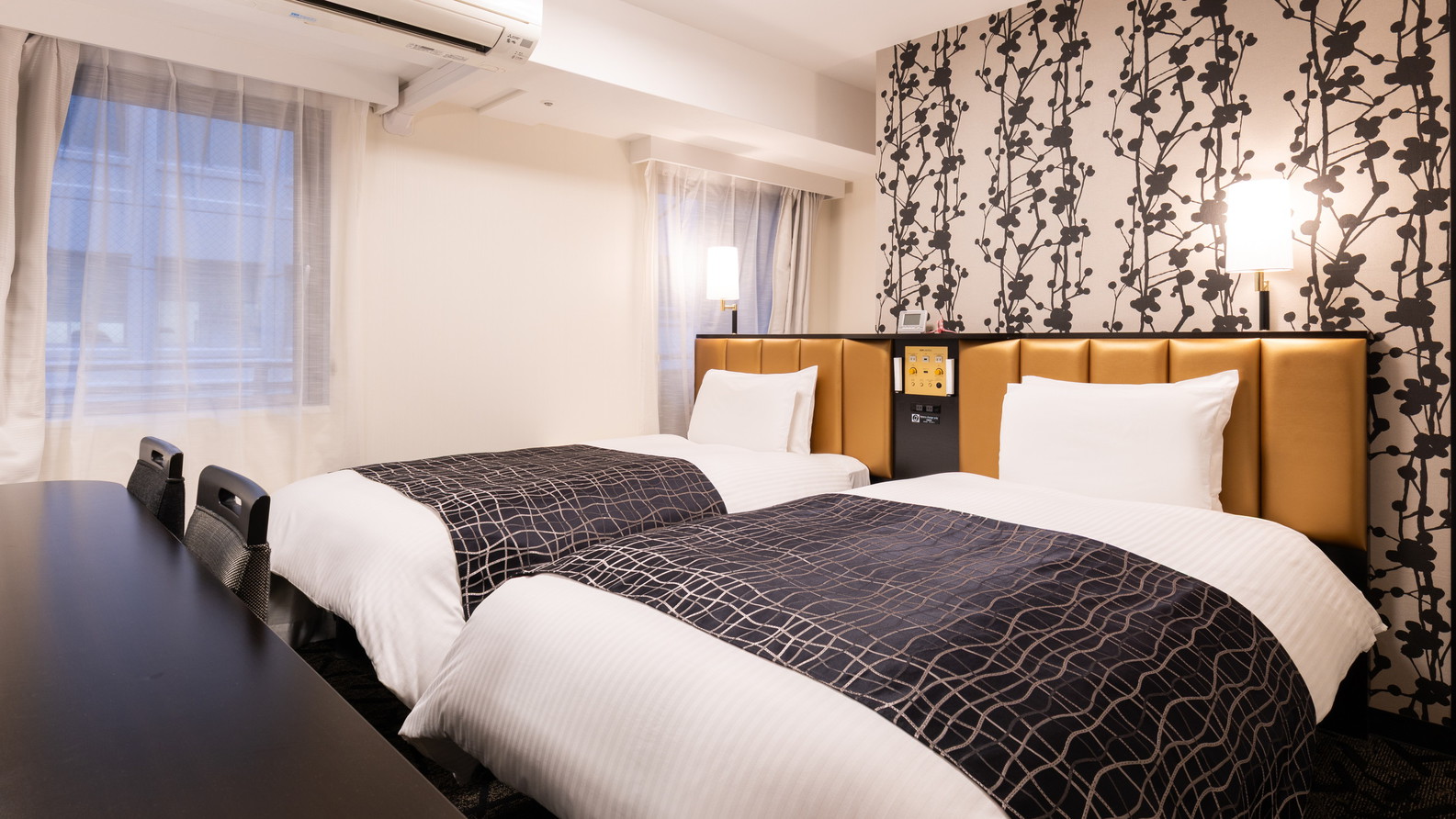 スタンドボードツイン