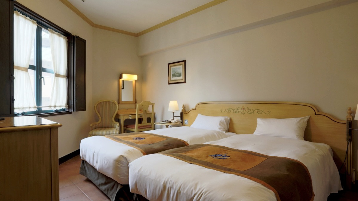 コーナーツインルーム（ハリウッドタイプ）