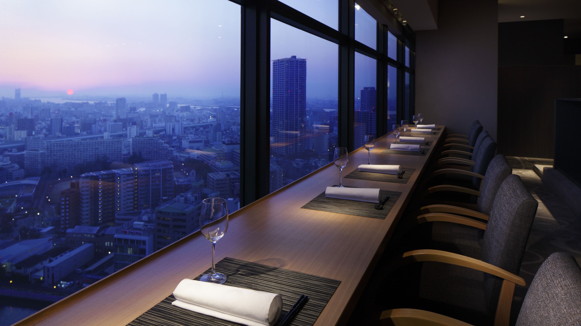 【Stay and Dine】◆美食を堪能◆ホテルクレジット10，000円付き（素泊まり）