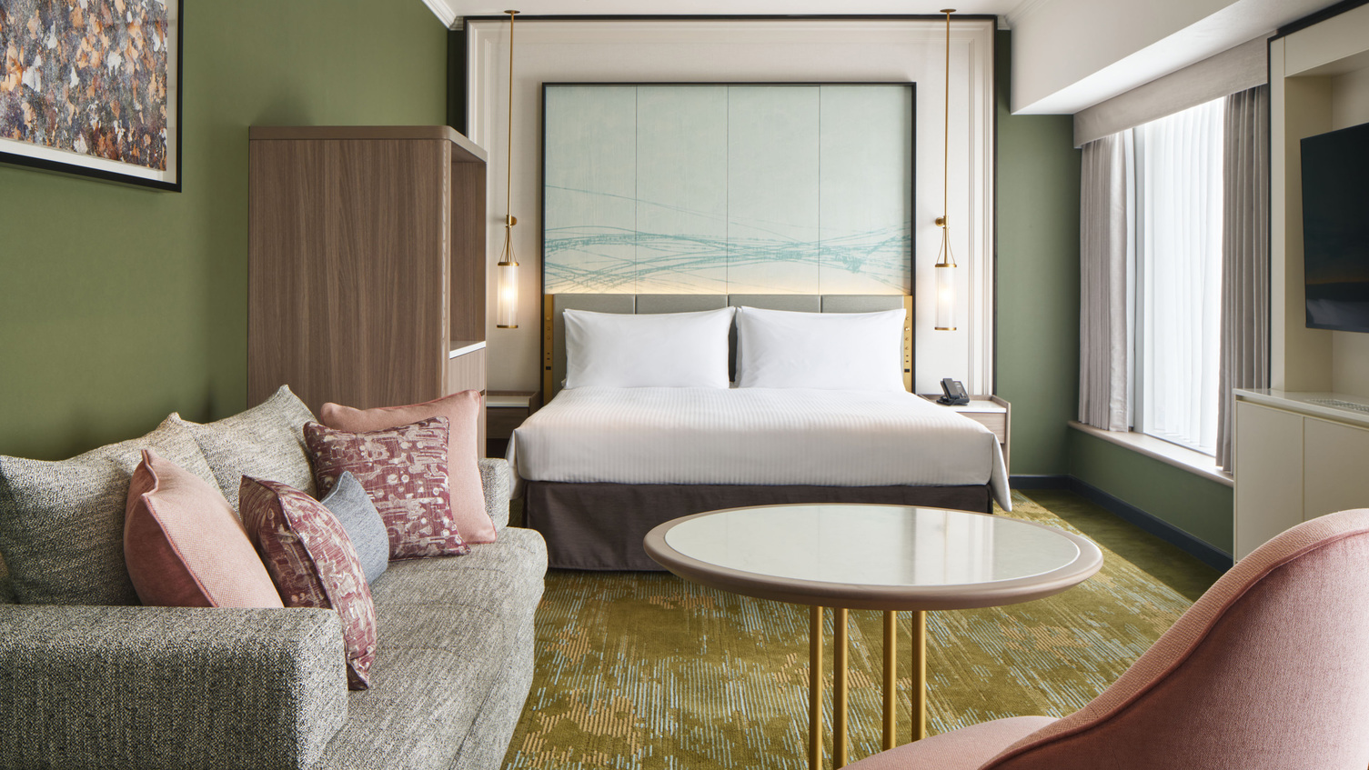 【ポイント10倍】大阪駅から無料バスで15分 「大阪の迎賓館」で寛ぎの時間を  ＜素泊まり＞