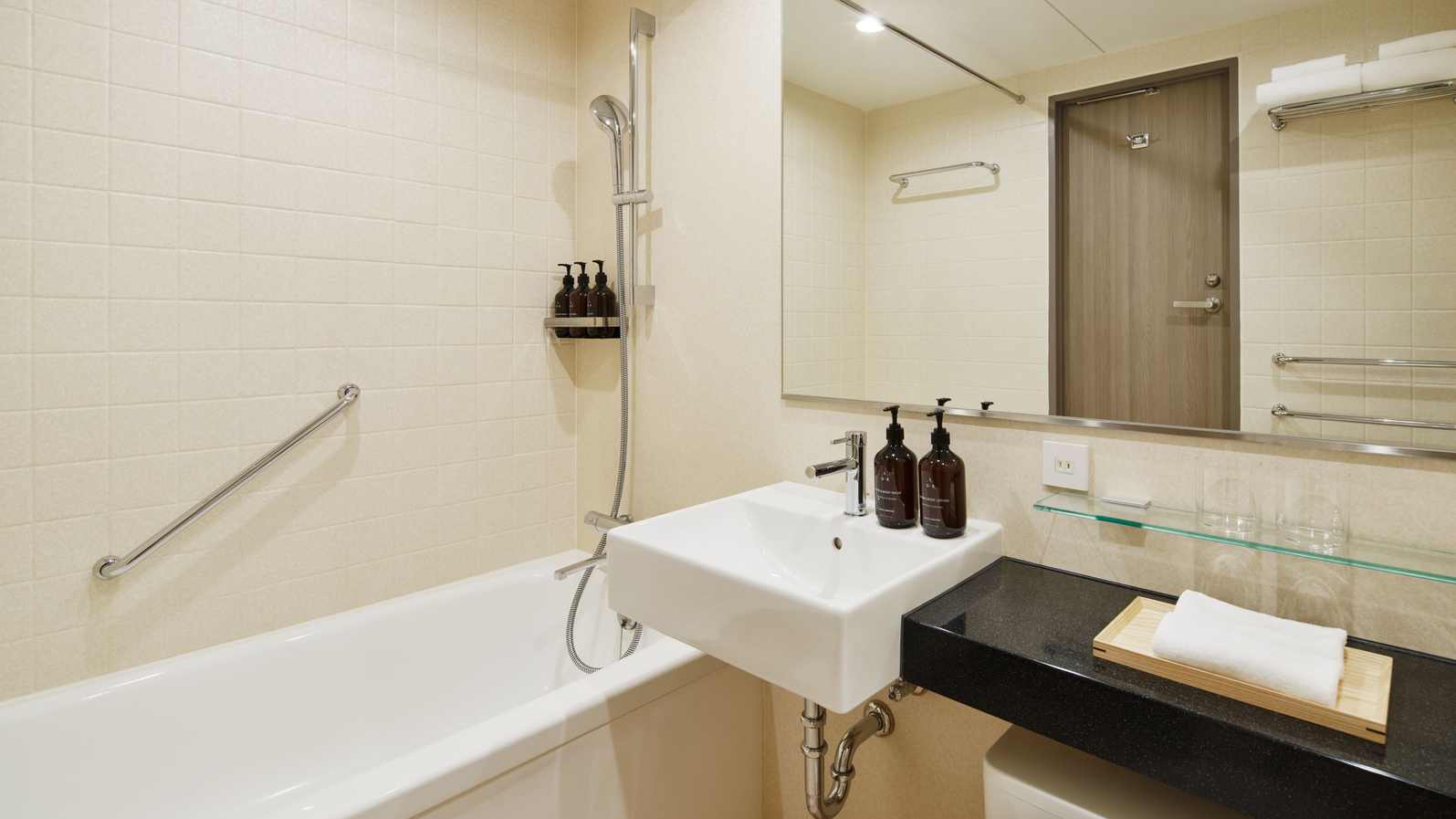 Bathroom-Cosy Room