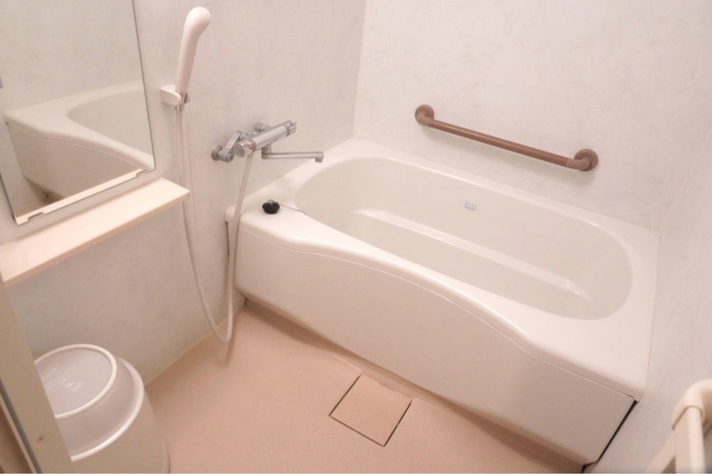 和洋室（バスルーム）