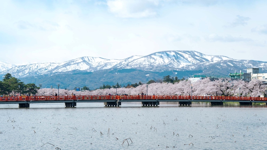 高田城址公園　西堀橋