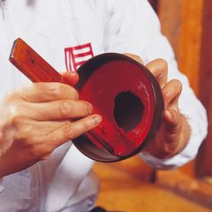 川連漆器 制作風景 (c)あきたファン・ドッと・コム