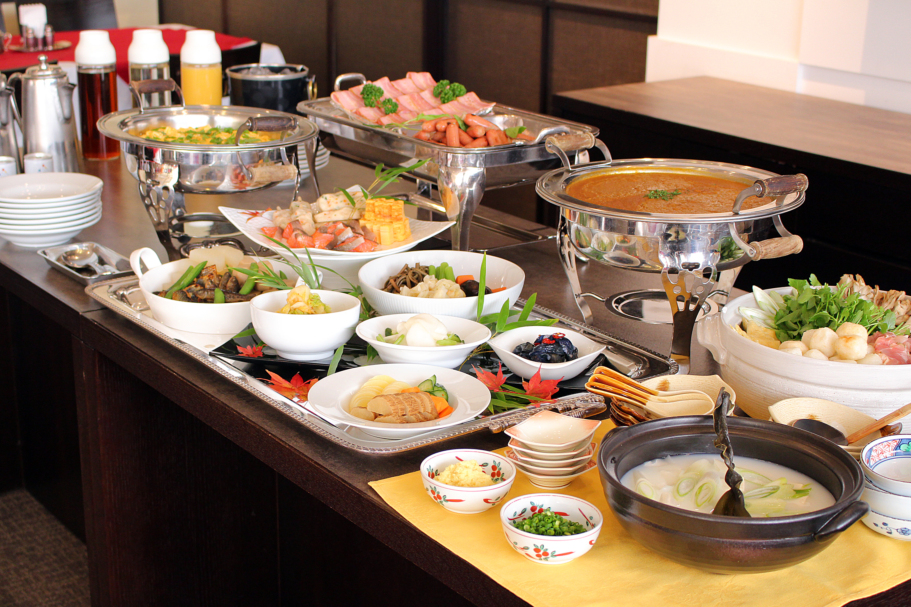 朝食バイキング