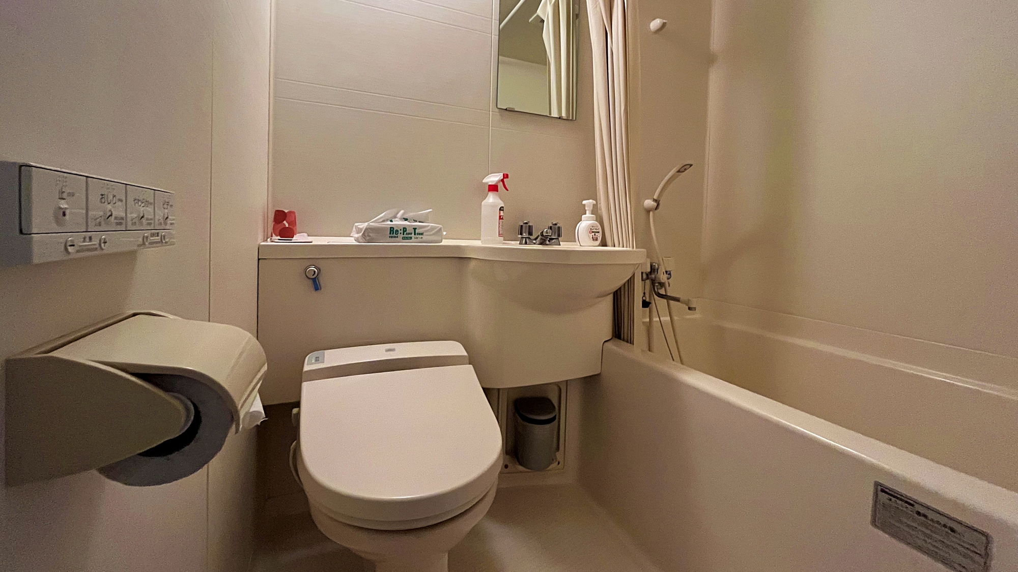 【東館】和室12畳・ユニットバス