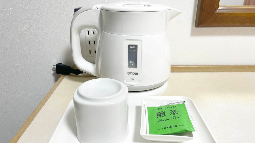 ・各部屋にお茶セットをご用意しております