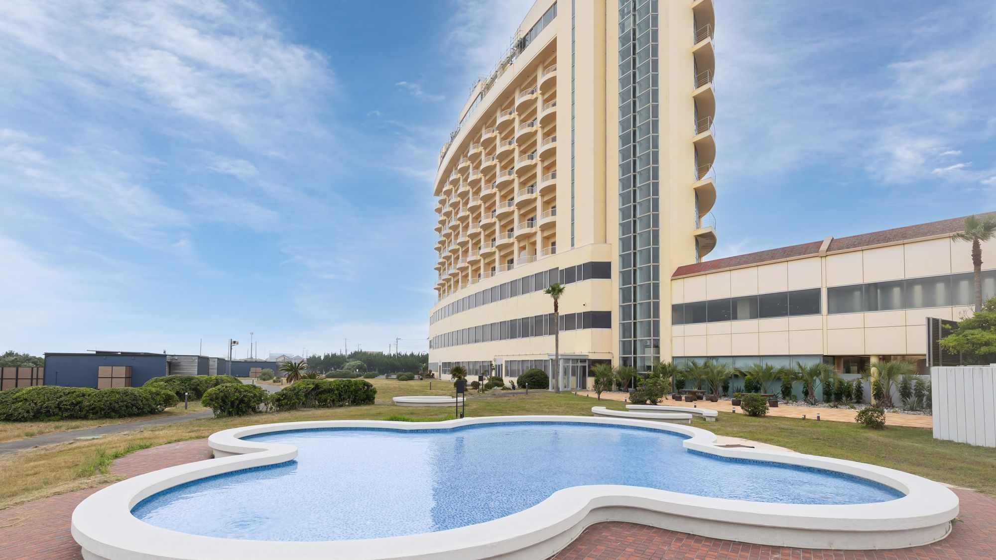 じゃぶじゃぶ池