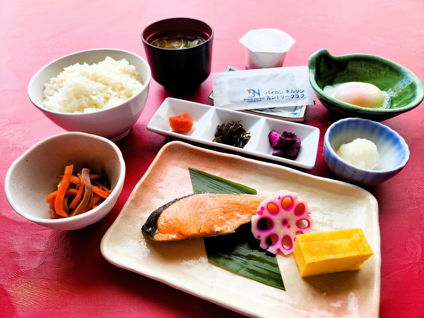 【国産牛すき御膳】人気の２食付きプラン♪WIFI完備のシングルでビジネスにも！