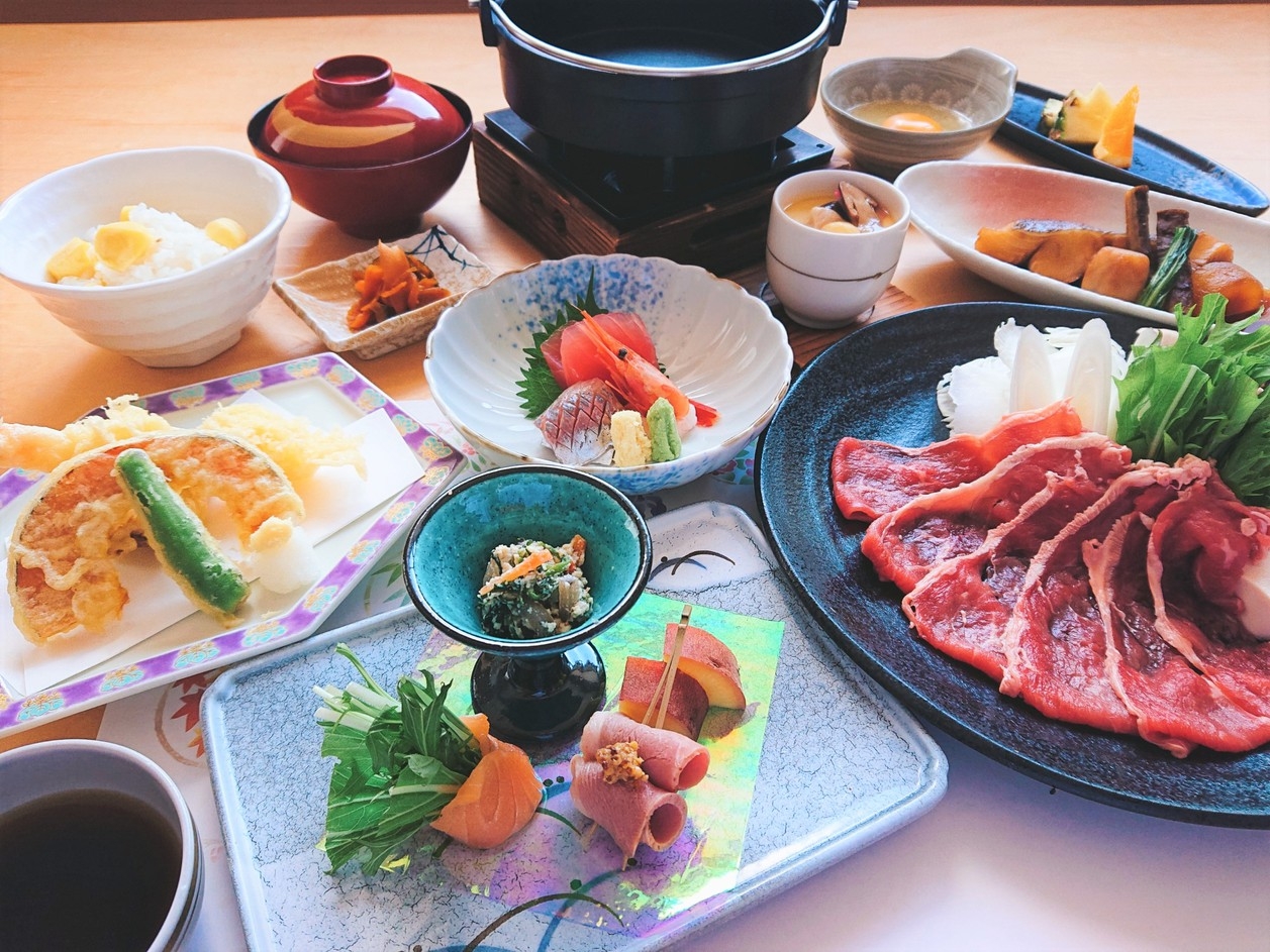 【国産牛すき焼き御膳】人気の２食付きプラン♪WIFI完備のシングルでビジネスにも！
