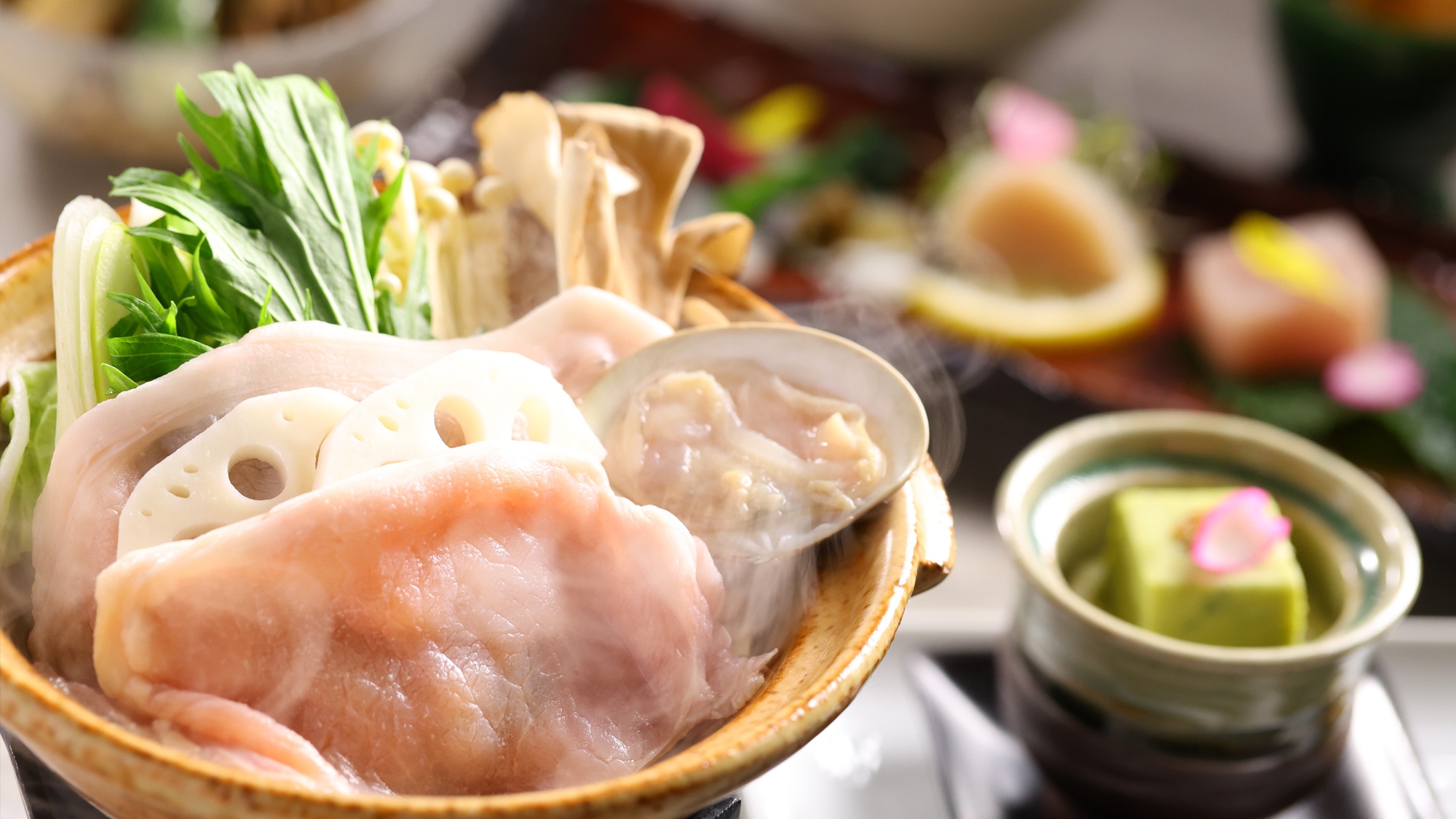 【季節の会席】〜茨城ご当地グルメ【シン・茨城あげそば】・常陸輝き豚と蛤の蓮根鍋に舌鼓〜