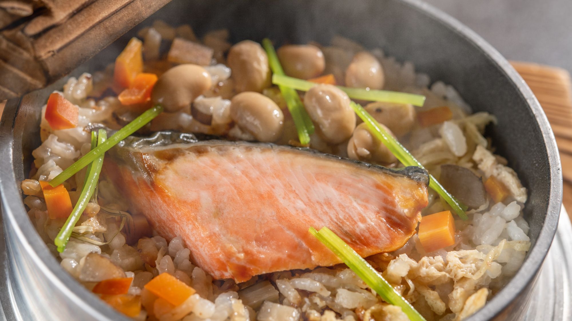 【かに食べ放題／特別会席】A5ランクとちぎ和牛食べ比べと旬の食材の彩り会席