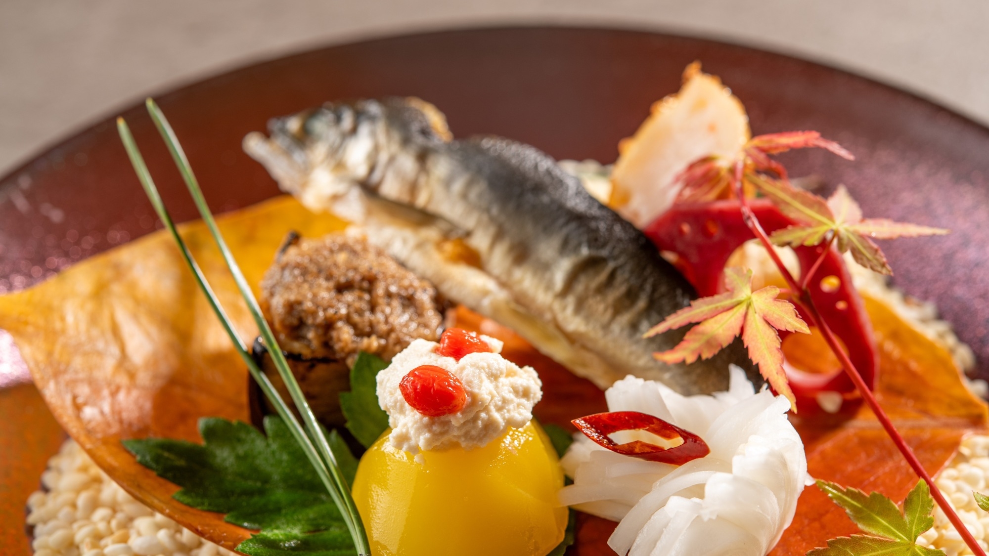 【10％OFF】【楽天スーパーSALE】A5ランクとちぎ和牛と旬の食材使用《土地の恵み会席》