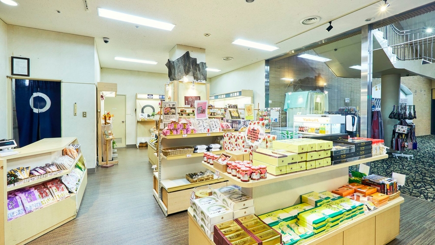 【売店】お土産品を各種取り揃えております