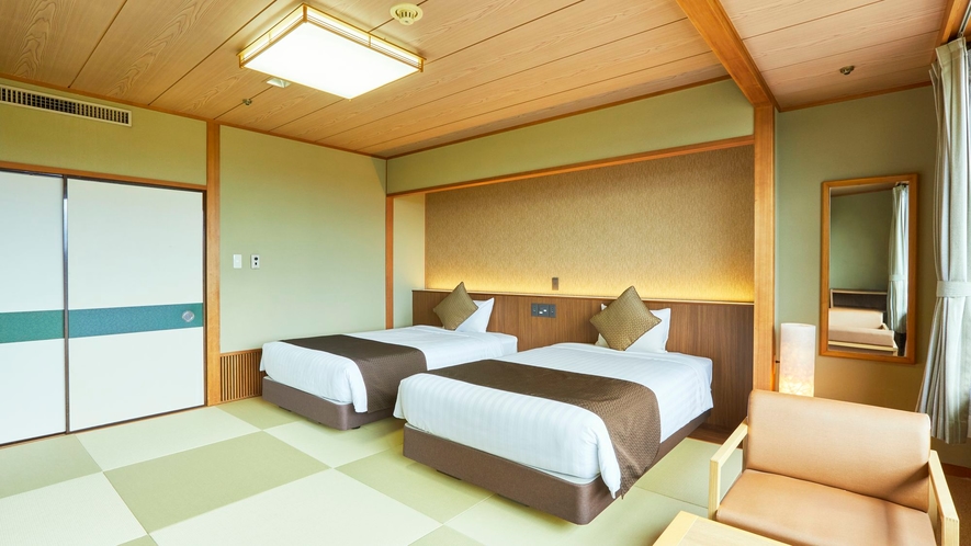 【和室ツイン】琉球畳にセミダブルベッド2台を設置