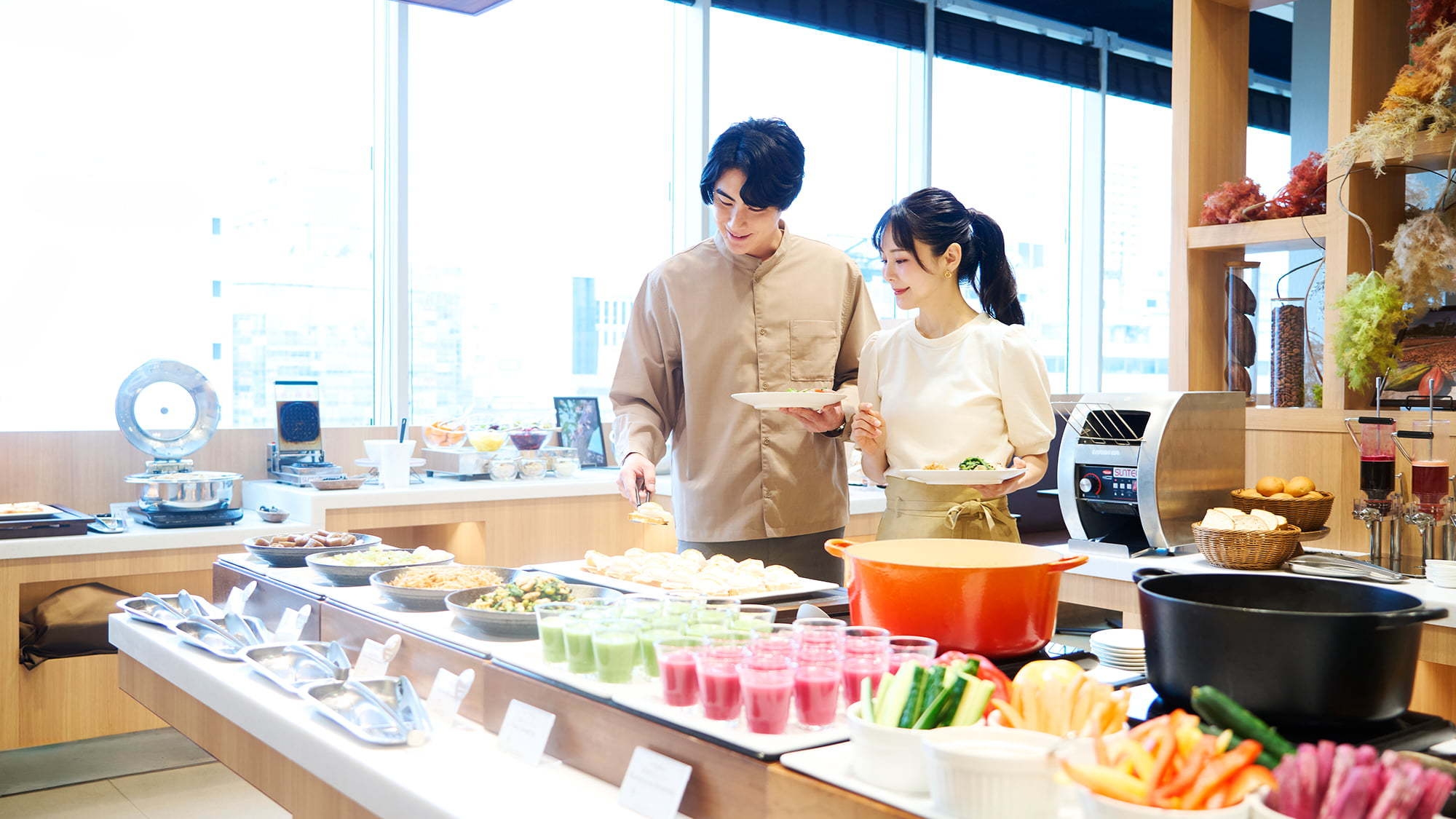 【カップルや夫婦で至福な旅を】高層階・プレミアム特典・1，000円分館内利用券付き（朝食付き）