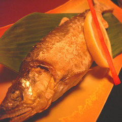 *夕食川魚