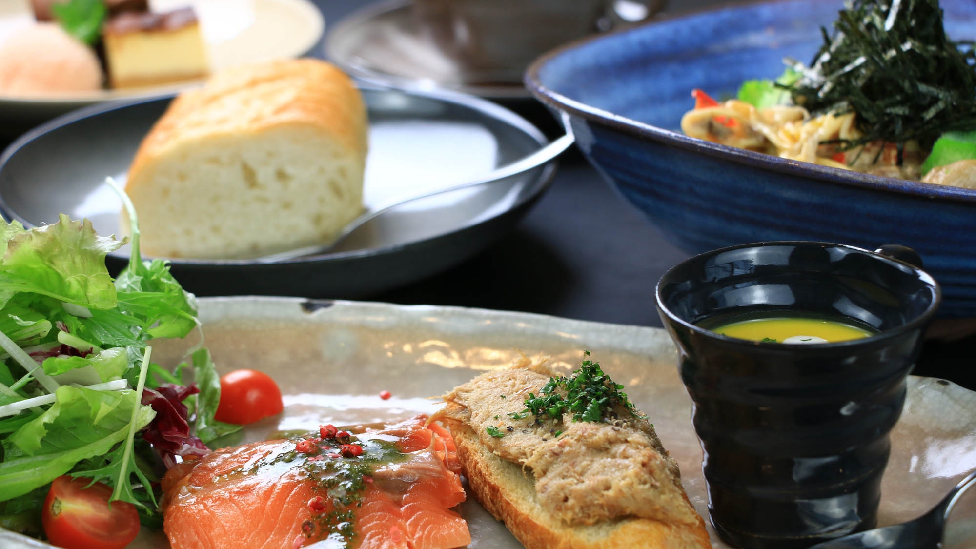 【平日限定】【1泊2食】シェフの料理と無料貸切温泉で疲れを癒すビジネスプラン