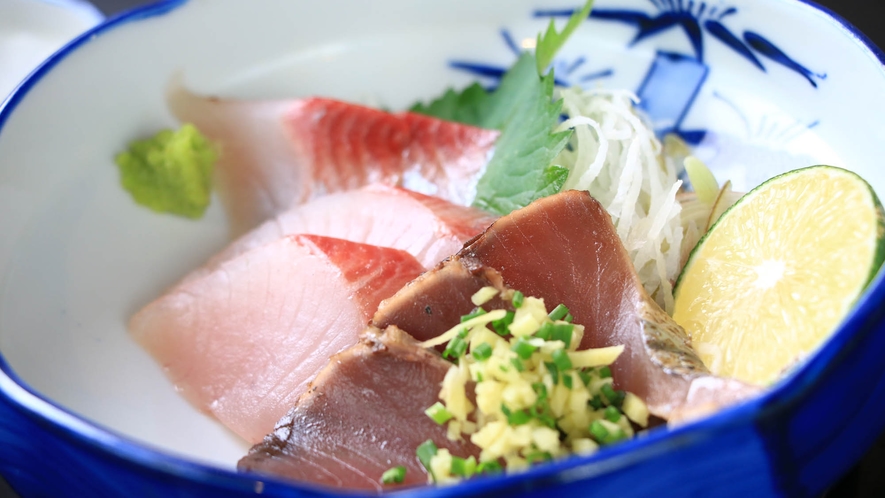 【和夕食】江崎湾からとれる鮮魚の刺身