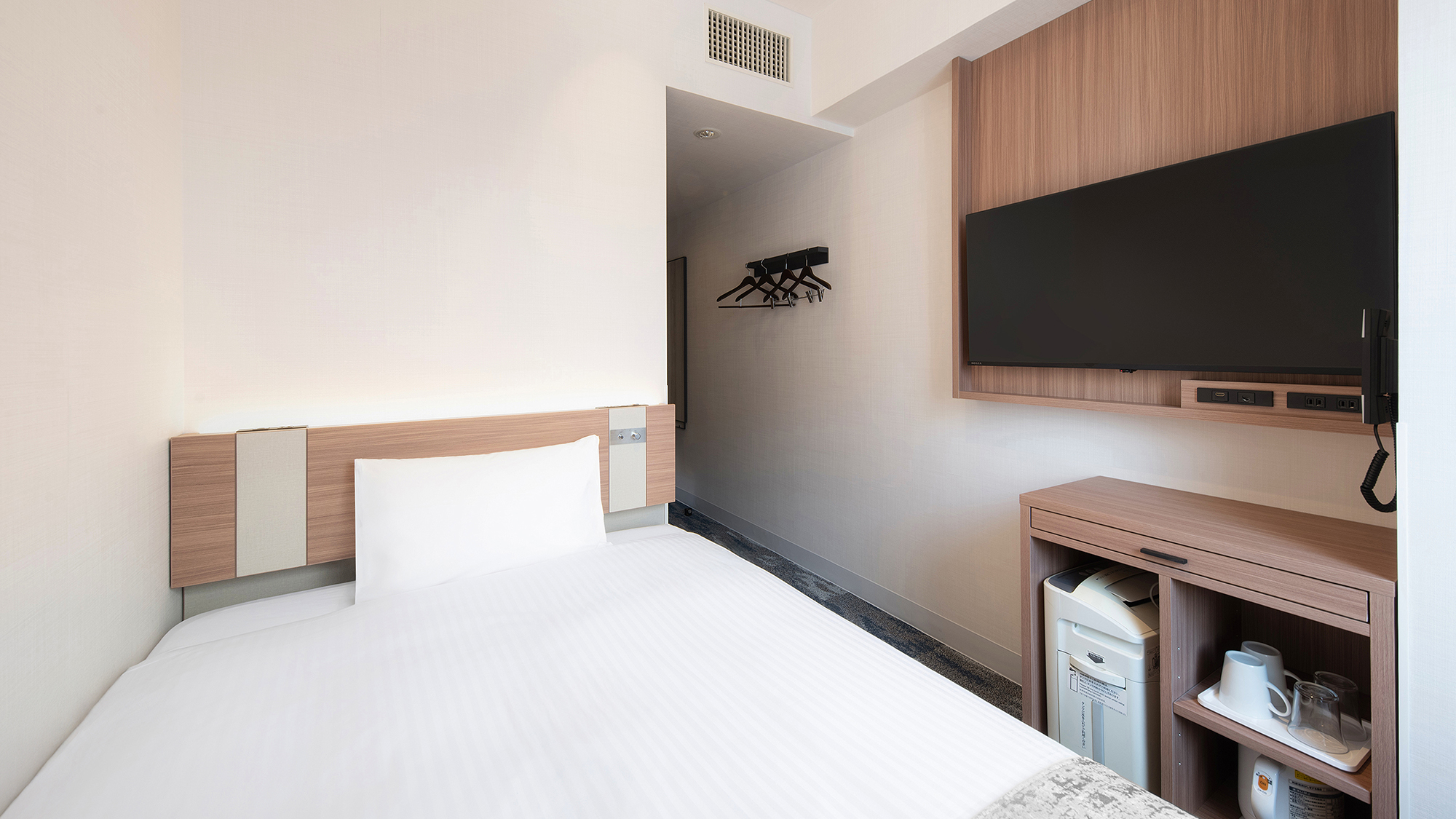 シングルルーム11㎡【ベッド120cm】