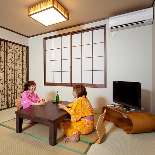 Please relax in your room.