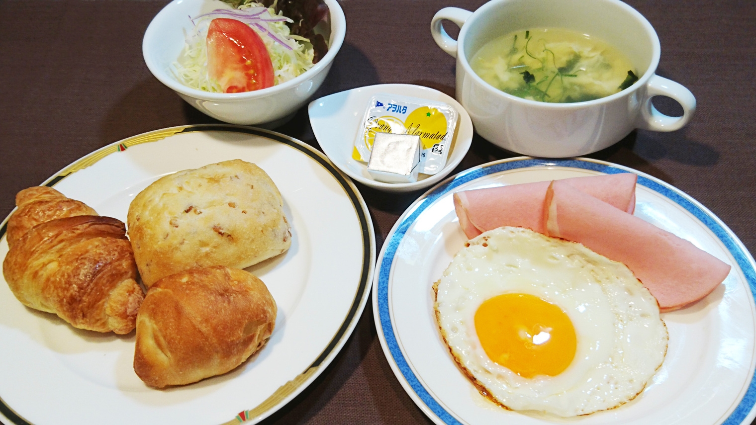 選べる３種の【朝食付き】スタンダードカプセルプラン♪〜和・パン・カレー〜