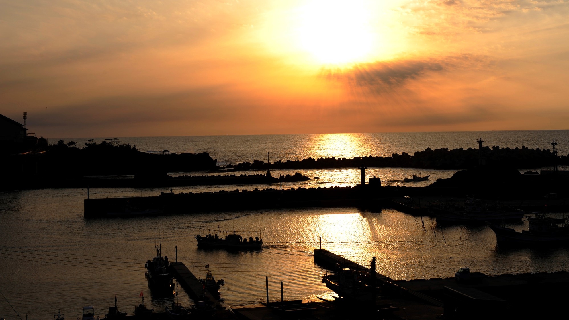 【素泊まりプラン】天然温泉♪客室展望風呂でごゆっくり☆24時間いつでも入浴可能■