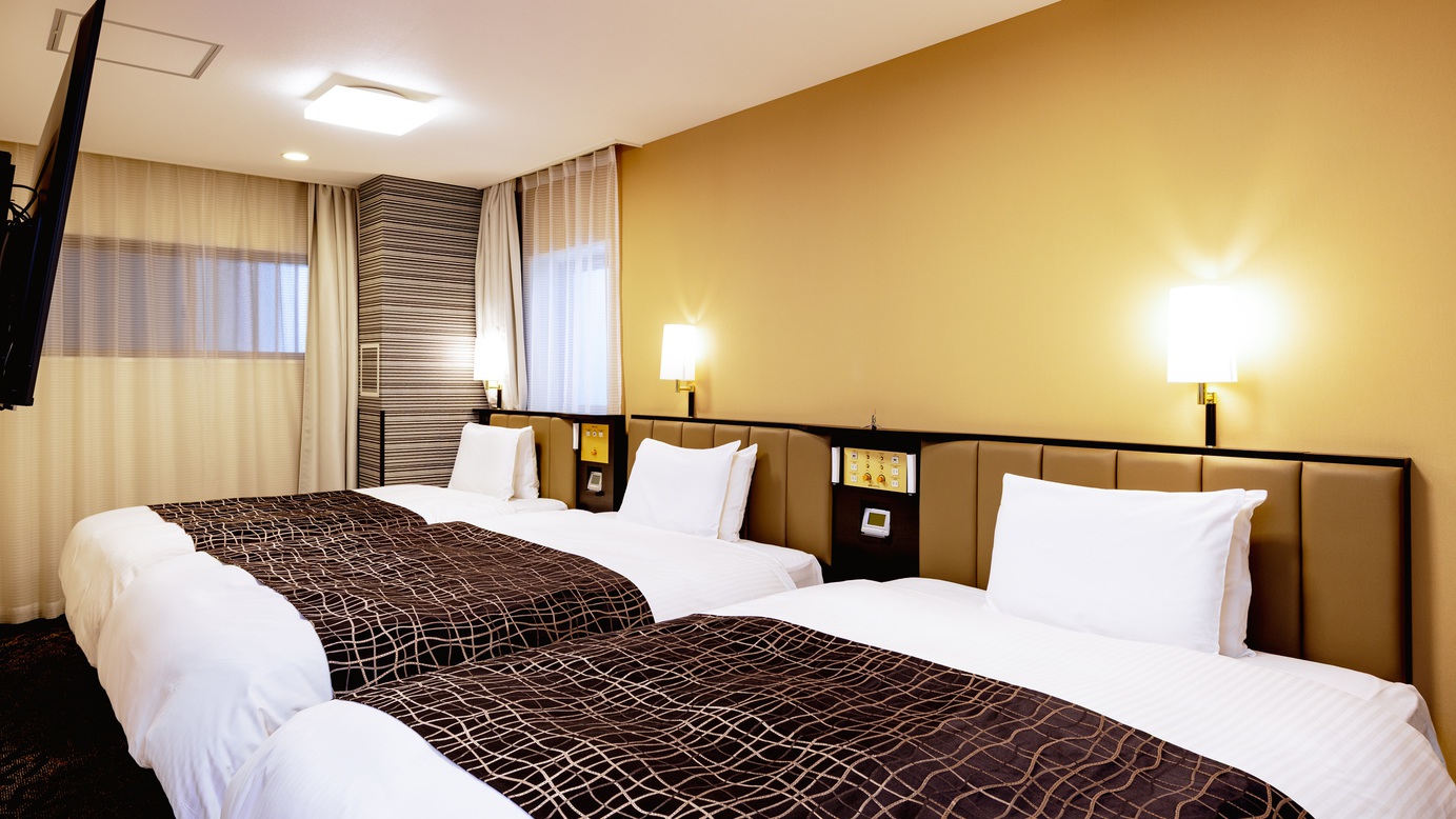 □ トリプル　全室禁煙 □