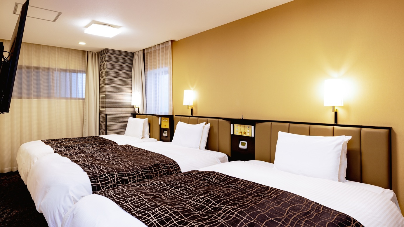 □ トリプル　全室禁煙 □