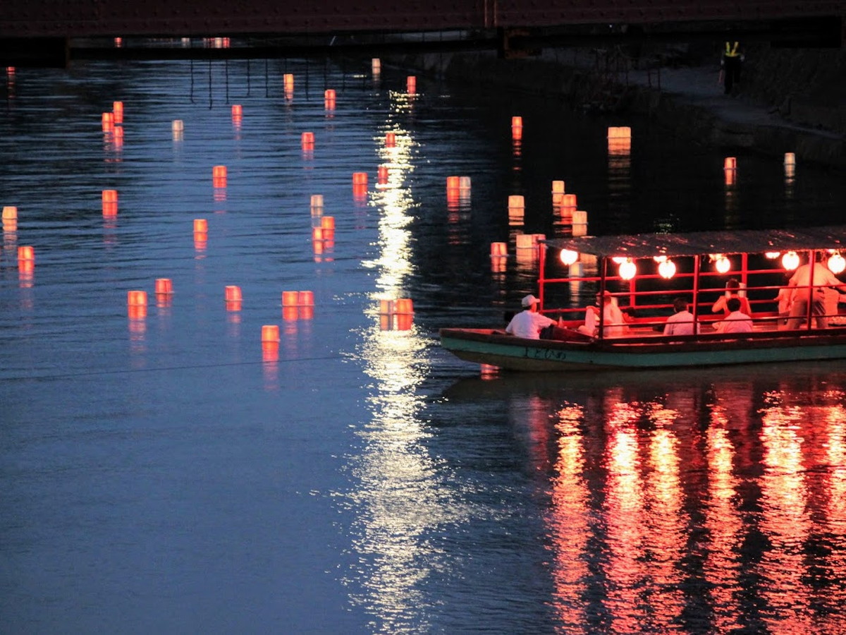 川上峡花火大会