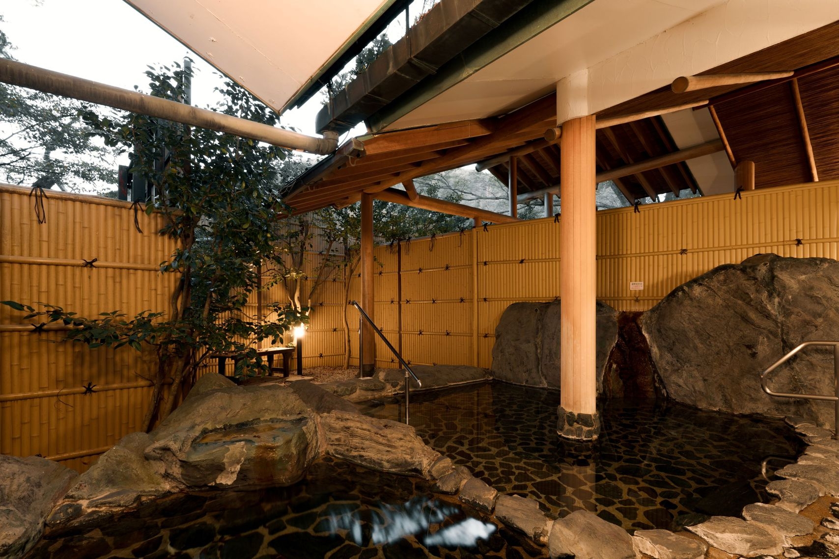 【正規料金】【2食付】旬の素材を厳選した季節感じる贅沢会席料理♪