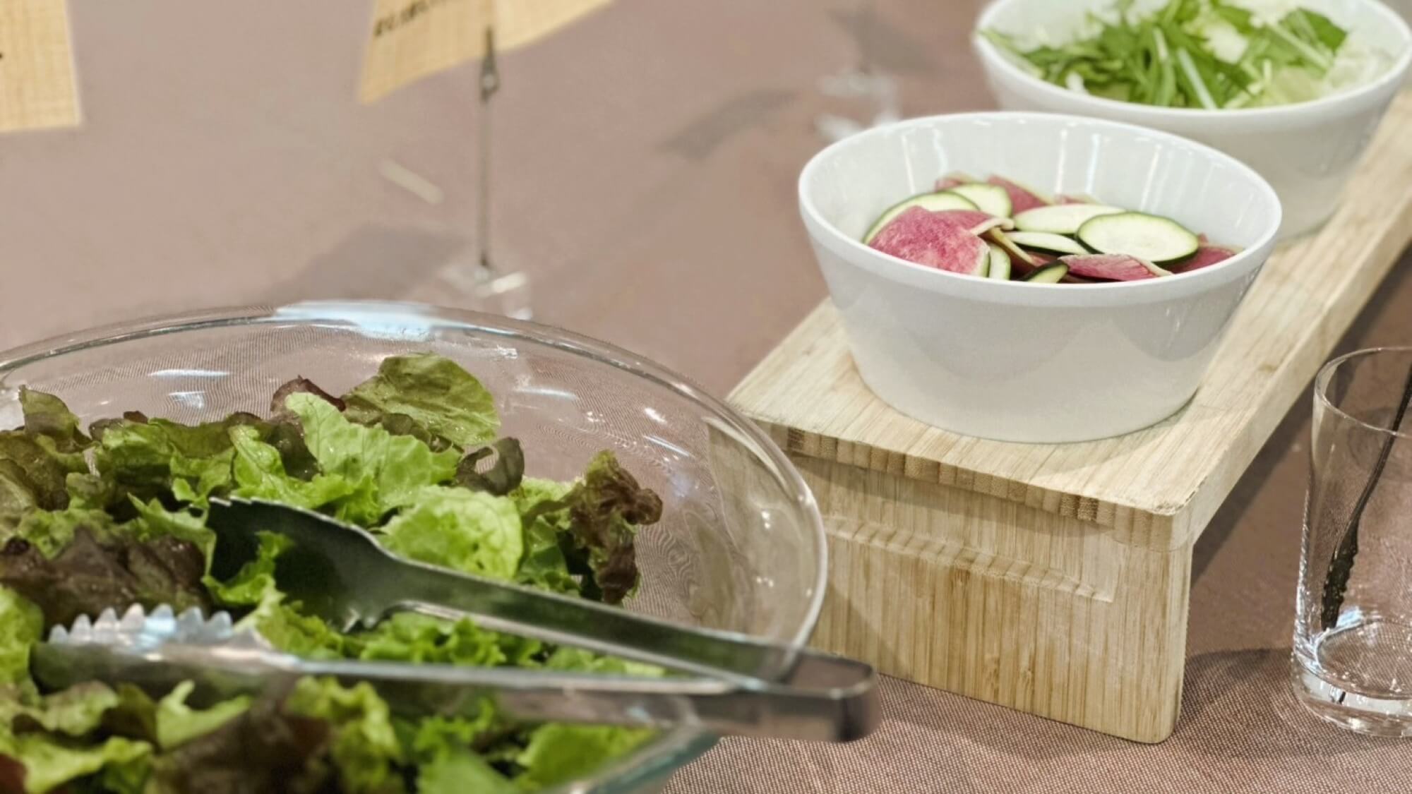 ■朝食：バイキング一例