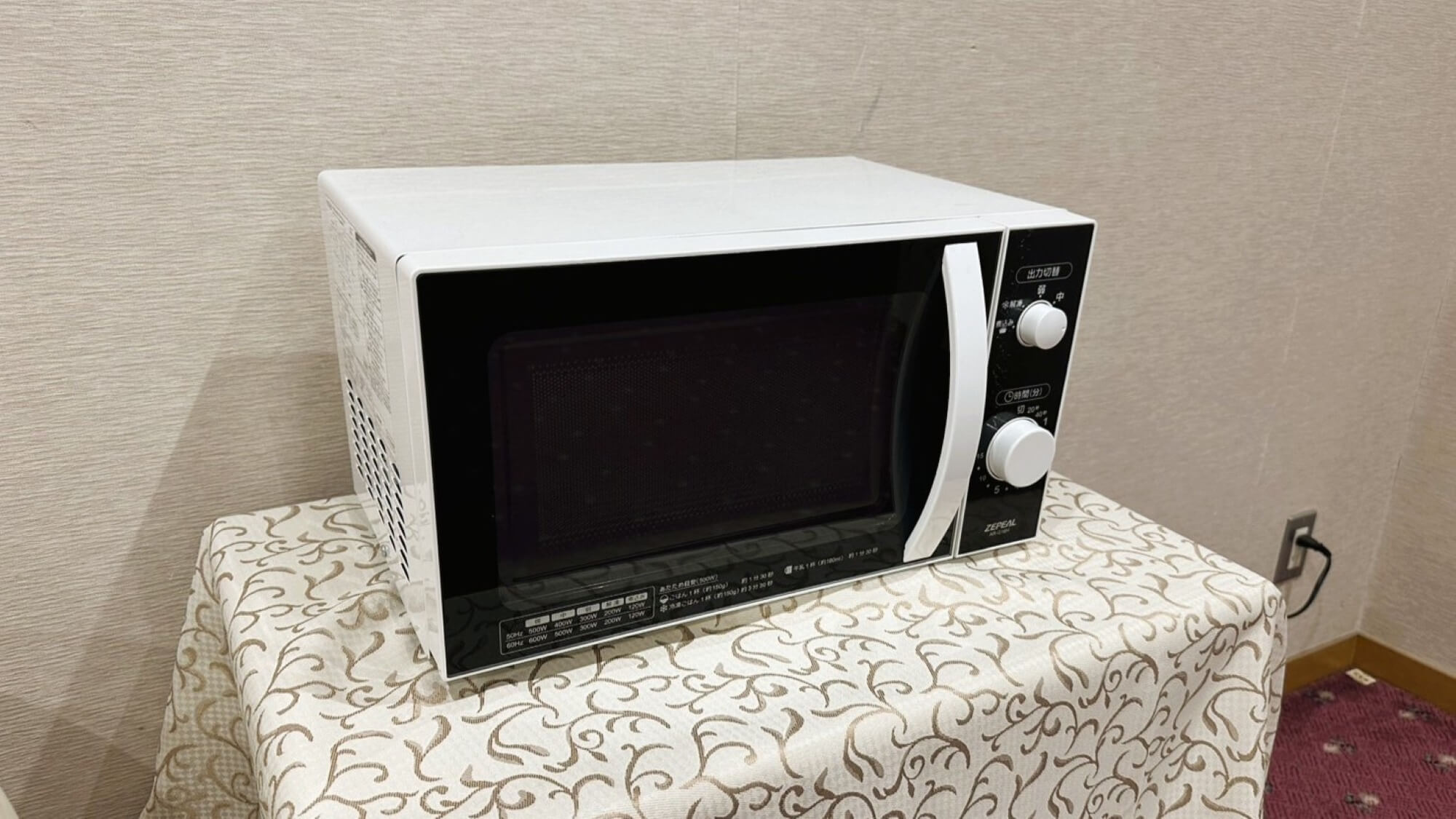 ■各階エレベーター前：電子レンジ