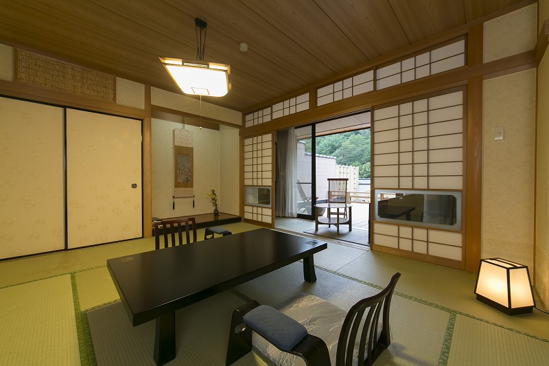 山霞