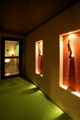 エステルーム入口